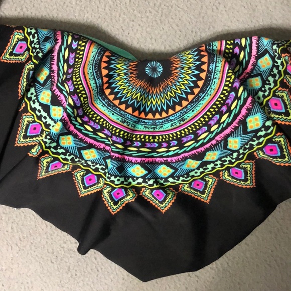 Mandala print bikini top! - Picture 2 of 4